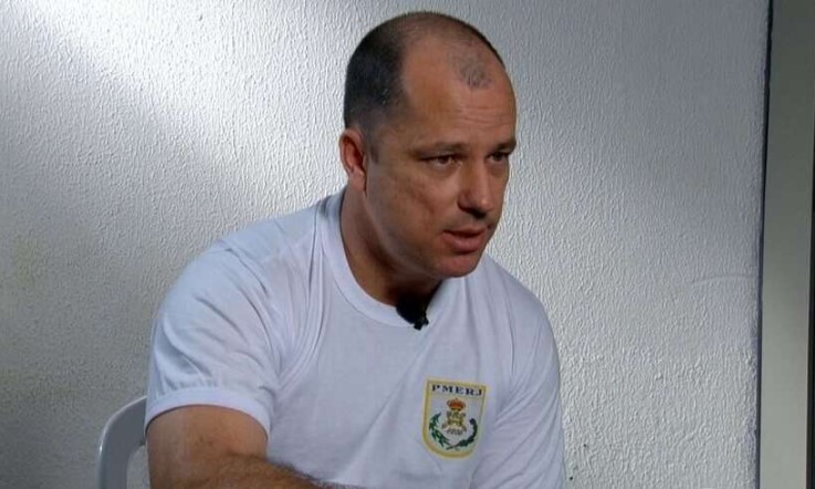 major edson raimundo dando entrevista para a TV Globo