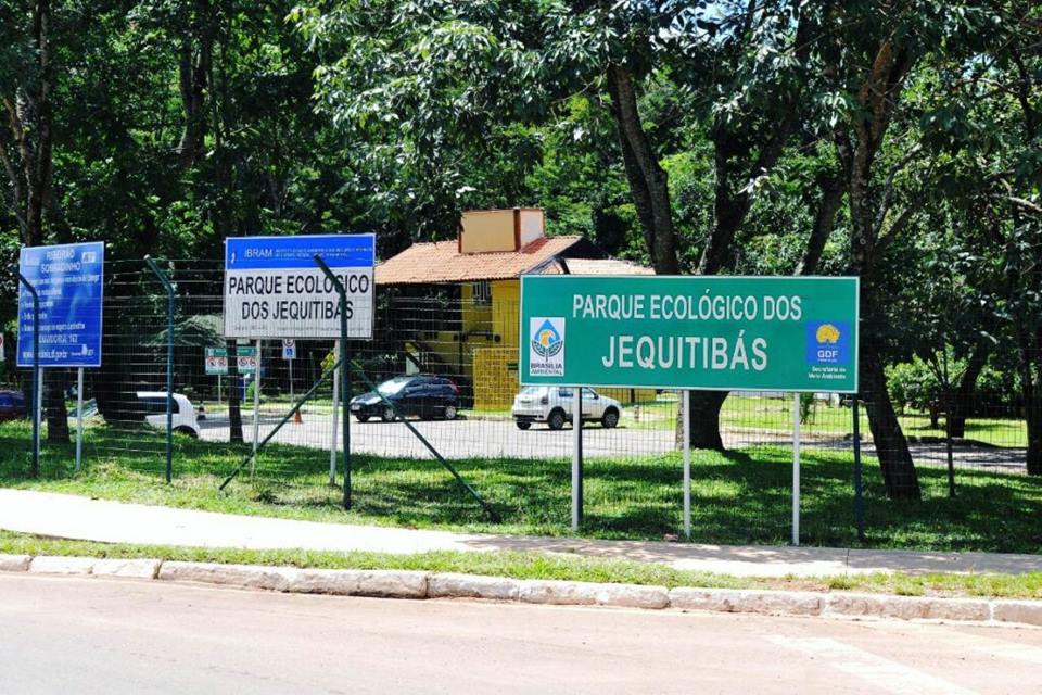 Na foto, a fachada do Parque dos Jequitibás - Mertrópoles