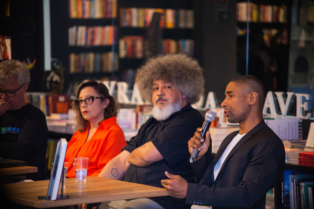 Moacir dos Anjos, Cinara Barbosa, Renato Silva e Antonio Obá