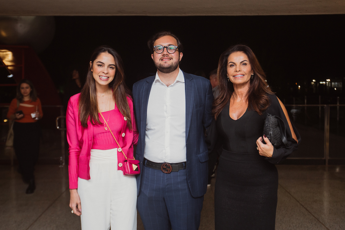 Carol Valença, Antônio Aversa e Ivana Valença