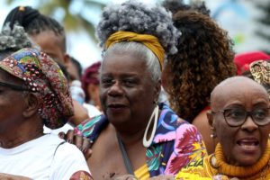 Foto mostra a A escritora Conceição Evaristo, na IX Marcha das Mulheres Negras do Rio de Janeiro -