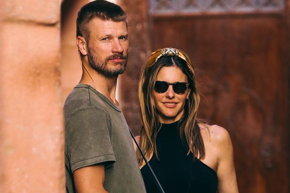 Foto colorida de Fernanda Lima e Rodrigo Hilbert - Metrópoles