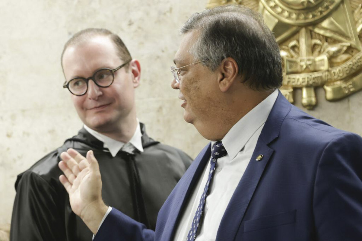 Barroso pede que Zanin e Dino se manifestem sobre impedimento | Metrópoles