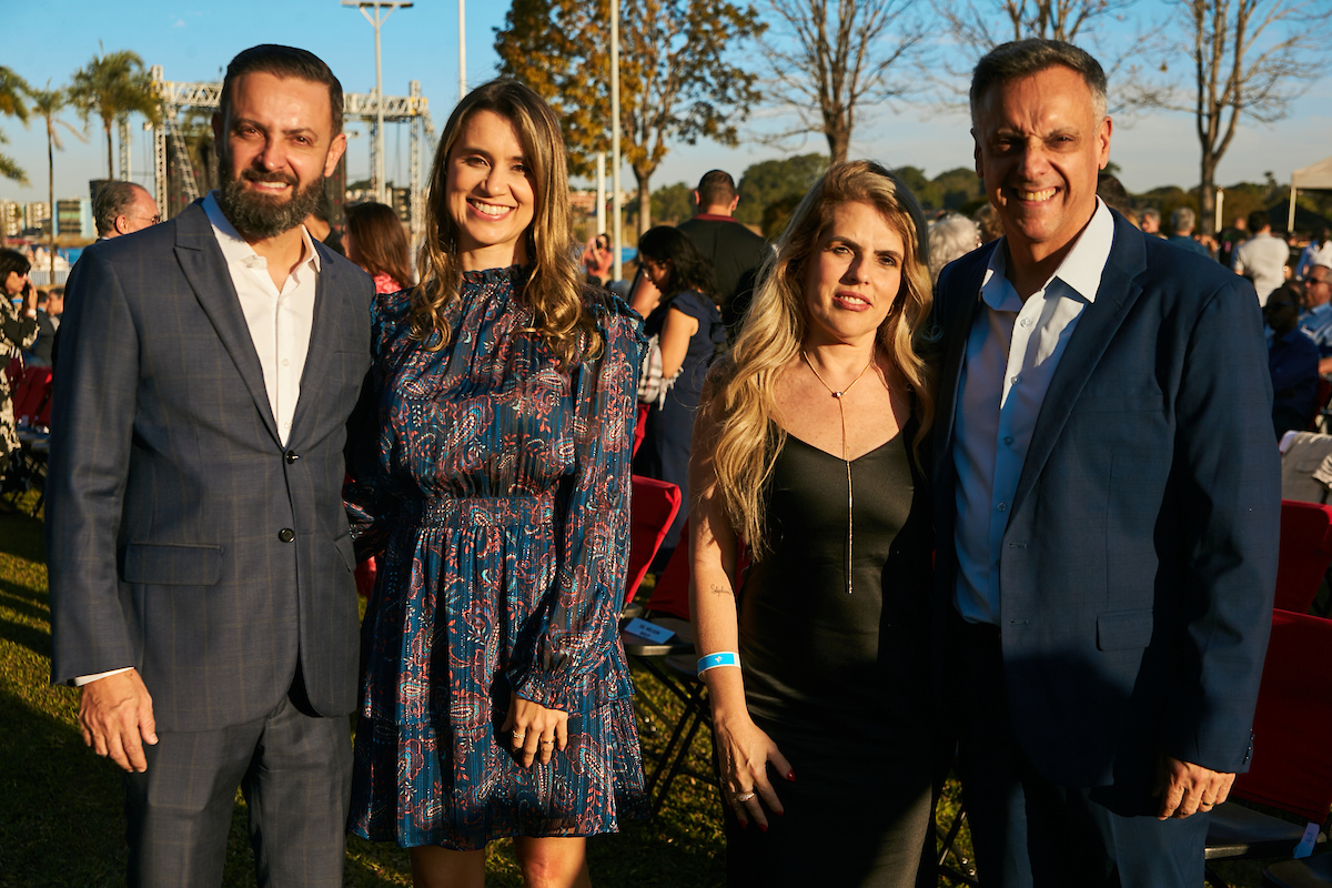 Flávio Schegerin, Flávia Melo, Claudia Martins e Marcelo Schegerin