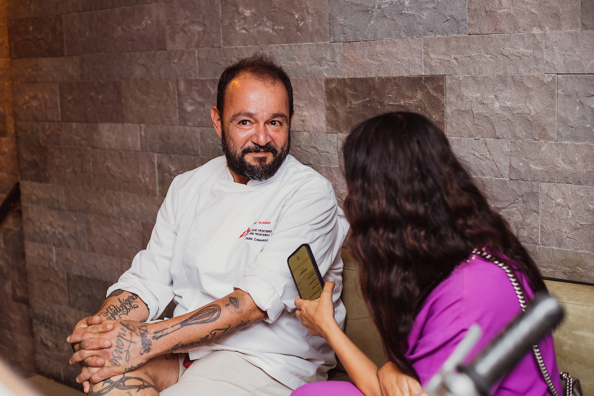 Chef Dudu Camargo em entrevista com Claudia Meireles