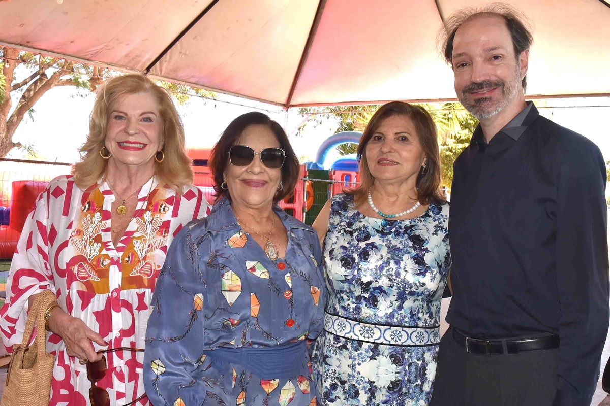 Vera Coimbra, Lúcia Nobre Itapary, Irene Maia e Amador Outerelo