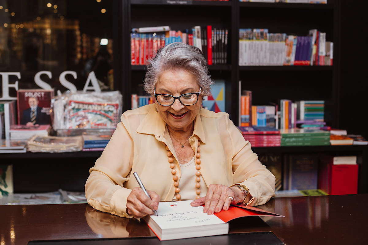 Lançamento de Livro Eda Coutinho - Metrópoles