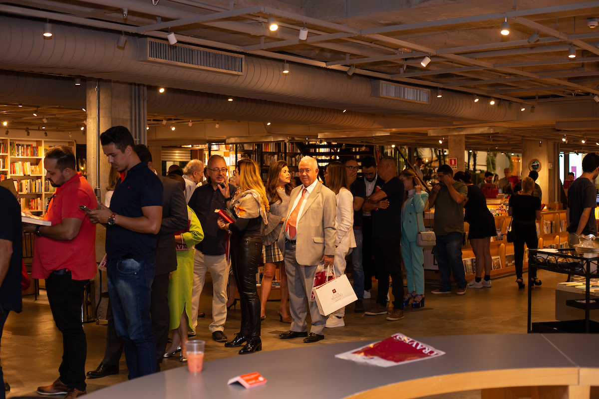 Lançamento de Livro Eda Coutinho - Metrópoles