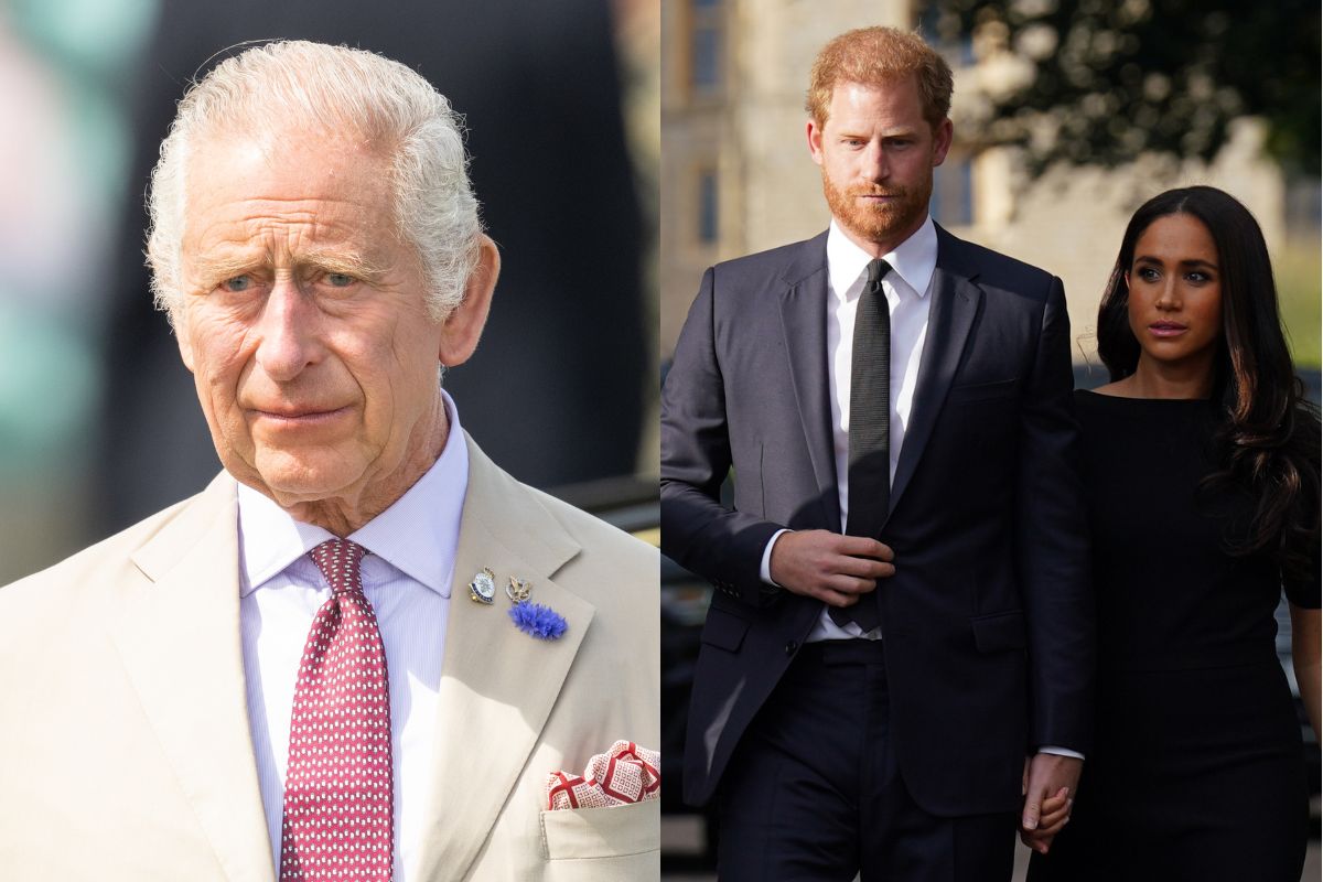 Foto colorida. Imagem está dividida em duas partes. A primeira mostra o rei Charles, um homem branco, idoso, de cabelos brancos e sério. Ao lado, está Harry e Meghan. Ele é um homem branco, ruivo; ela é uma mulher negra, cabelos tamanho médio, e está usando um vestido preto. O casal está de mãos dadas - Metrópoles