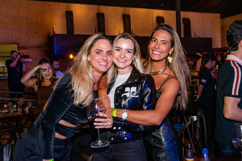 Amanda De Luca, Isabela Bernardes e Mariah Lincon