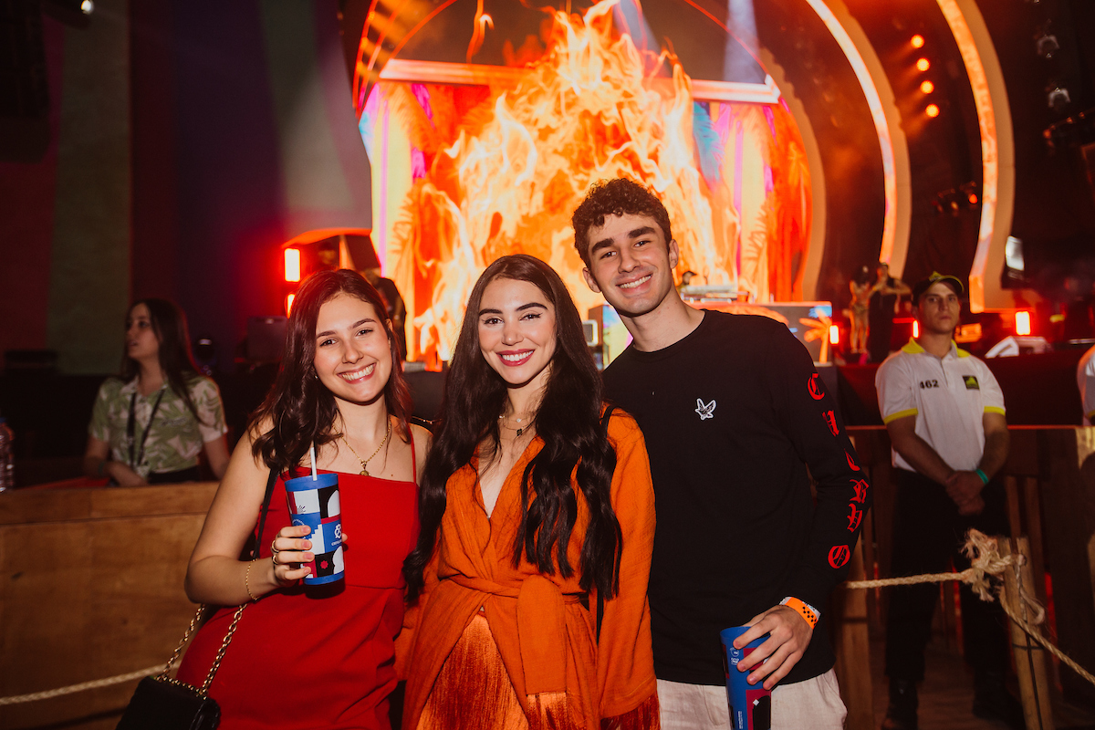 Maria Carolina, Bia Alencar e Lucas Resende