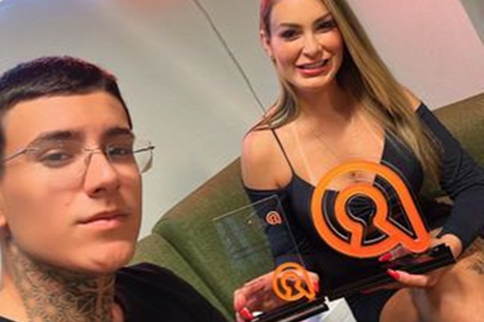 Vídeo: filho de Andressa Urach revela o que pensa ao filmar a mãe | Metrópoles