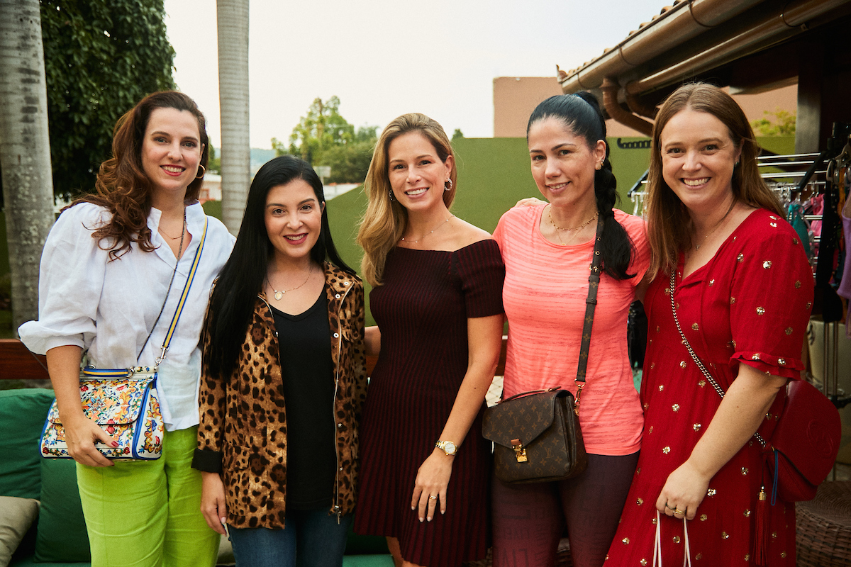 Izabela Collares, Elisa Castelo Branco, Talhita Freire, Juliane Ramires e Daniela Lima