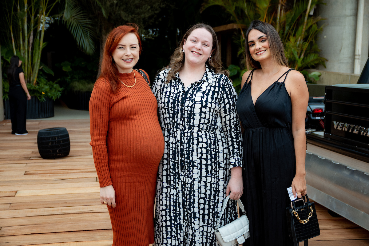 Elaine Bruno, Andrea Kowalski e Camila Jordão