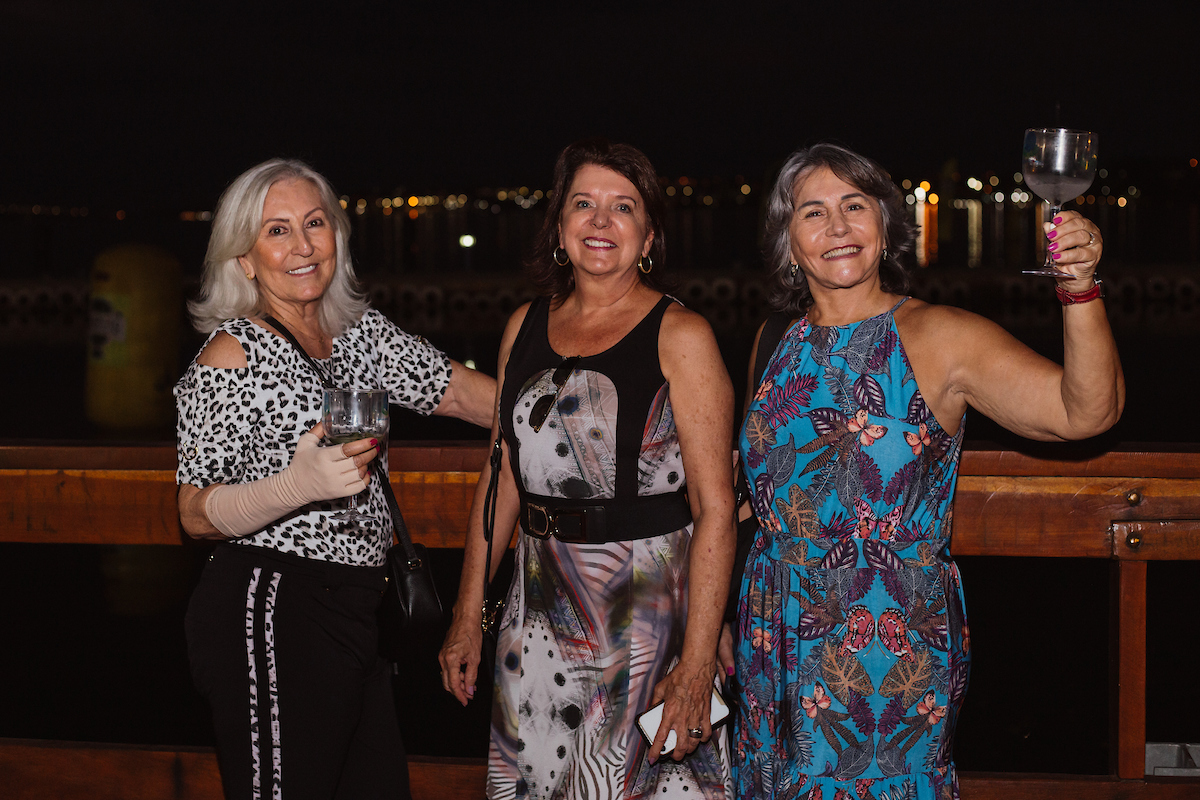 Beth Queiroz, Dinara Pinheiro e Tania Barros