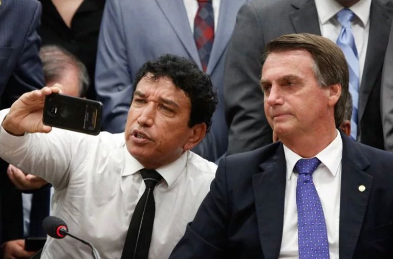 Malta pede autorização para prestar assistência religiosa a Bolsonaro