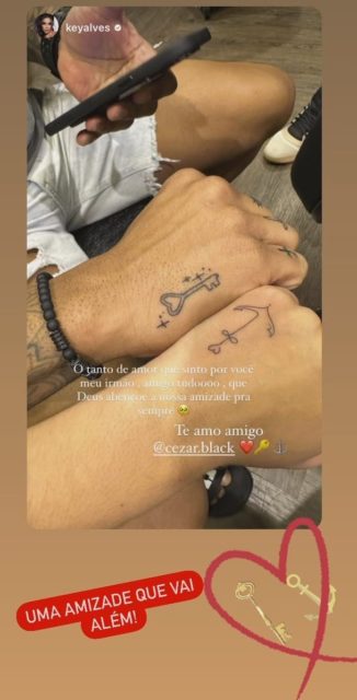 Tatuagem de Key Alves e Cezar Black