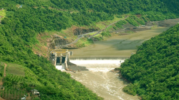 Foto de barragem - Projeto Comprova