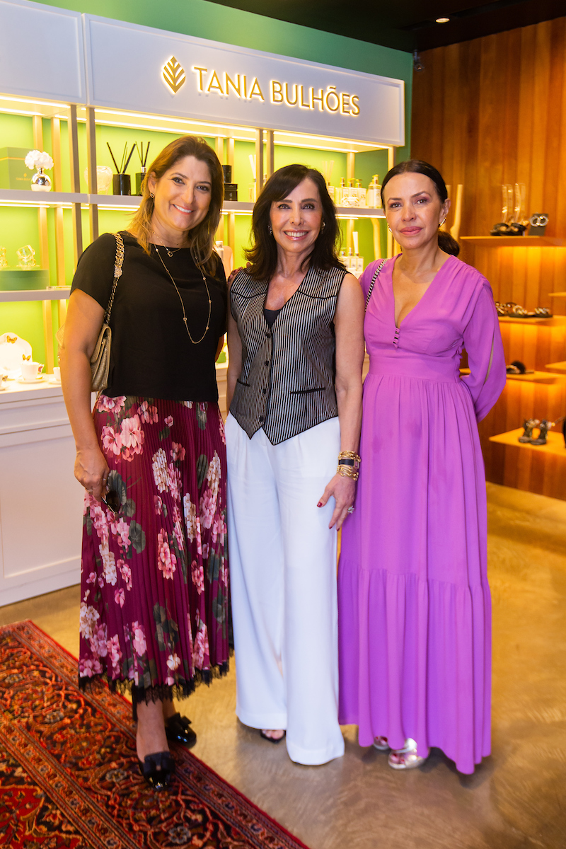 Laura Oliveira, Cleucy Estevão e Claudia Meireles