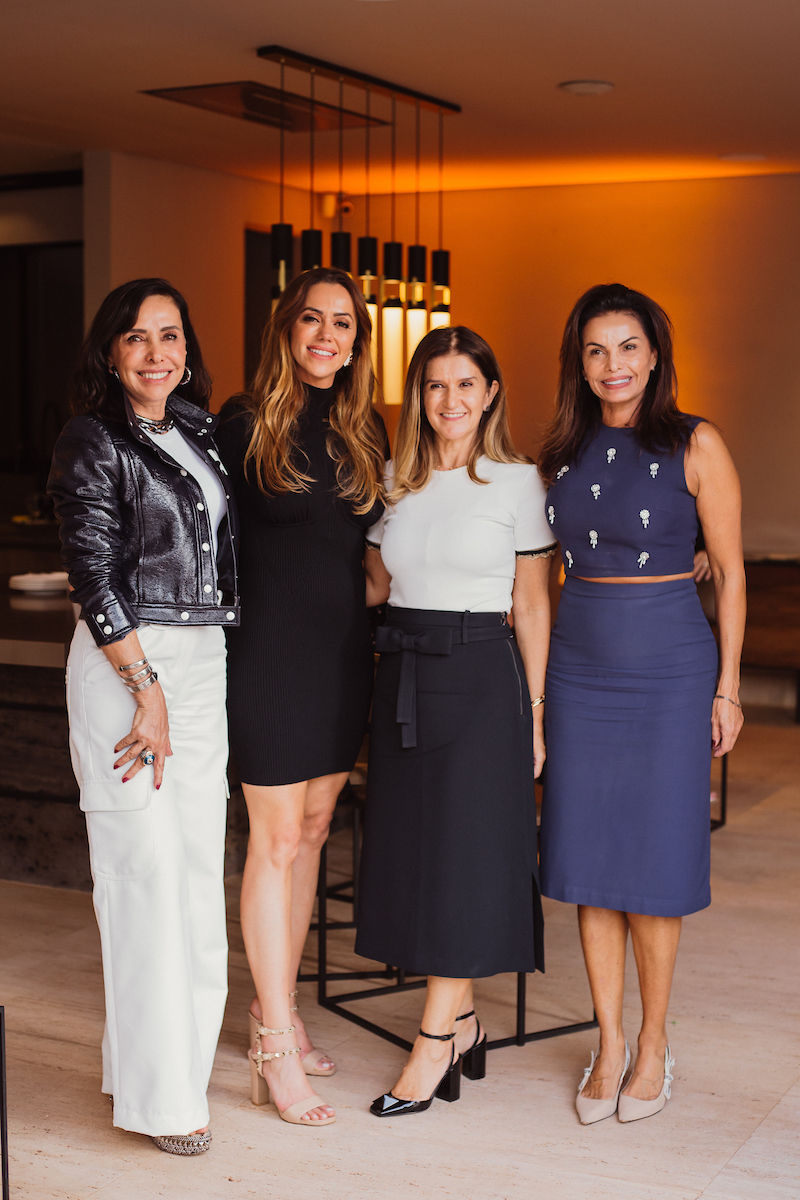 Cleucy Estevão, Patricia Justino Vaz, Lara Calaça e Ivana Valença