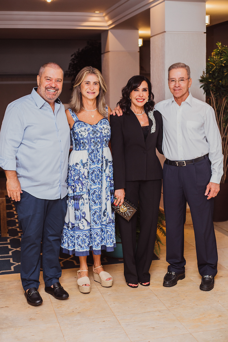 Gim e Cristina Argello, e Cleucy e Luiz Estevão