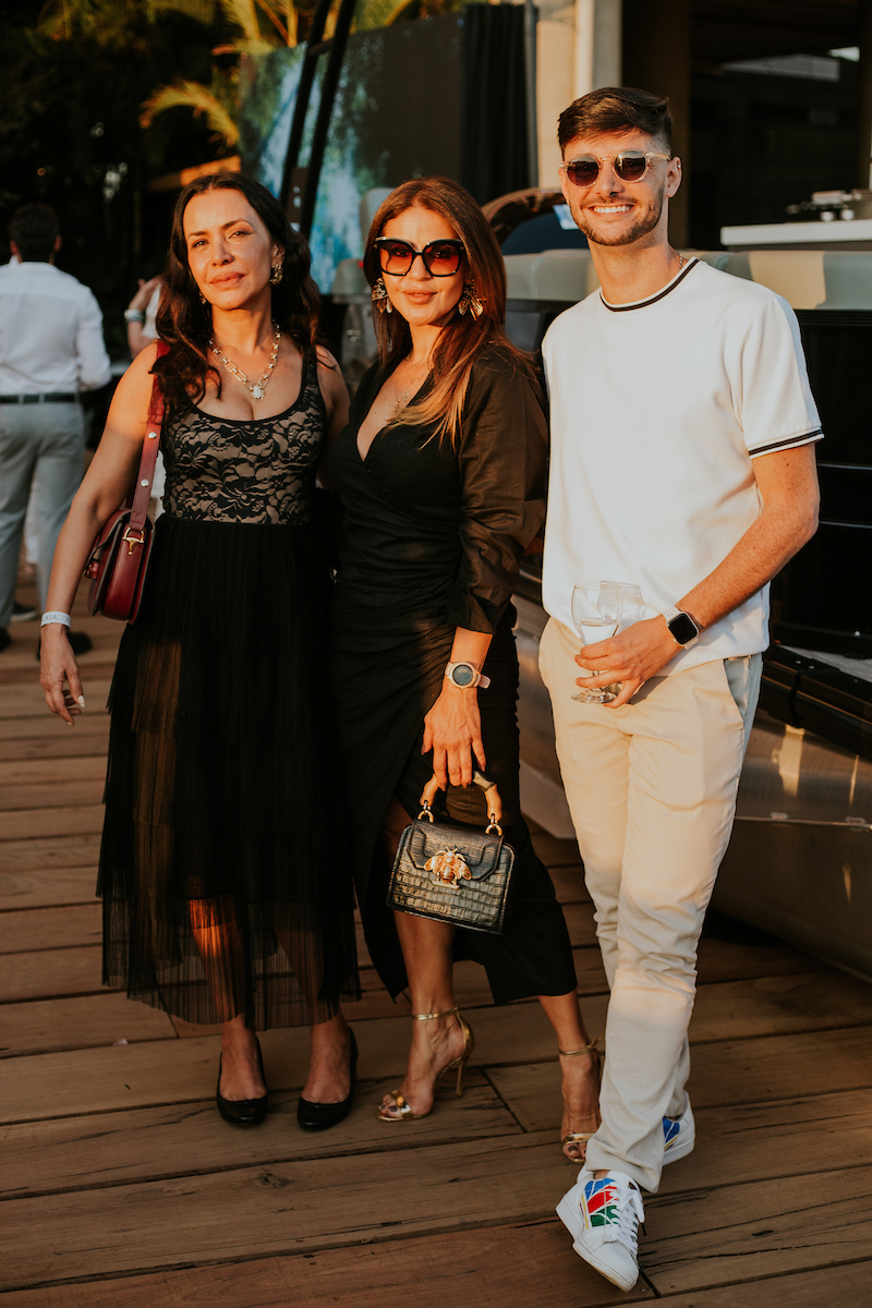 Claudia Meireles, Eliene Lucindo e Lucas Fernandez