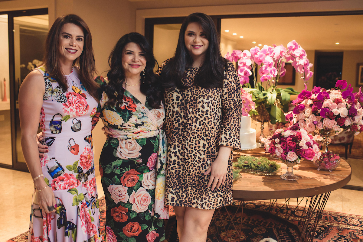 Barbara Piquet, Nevinha Costa e Renata Costa