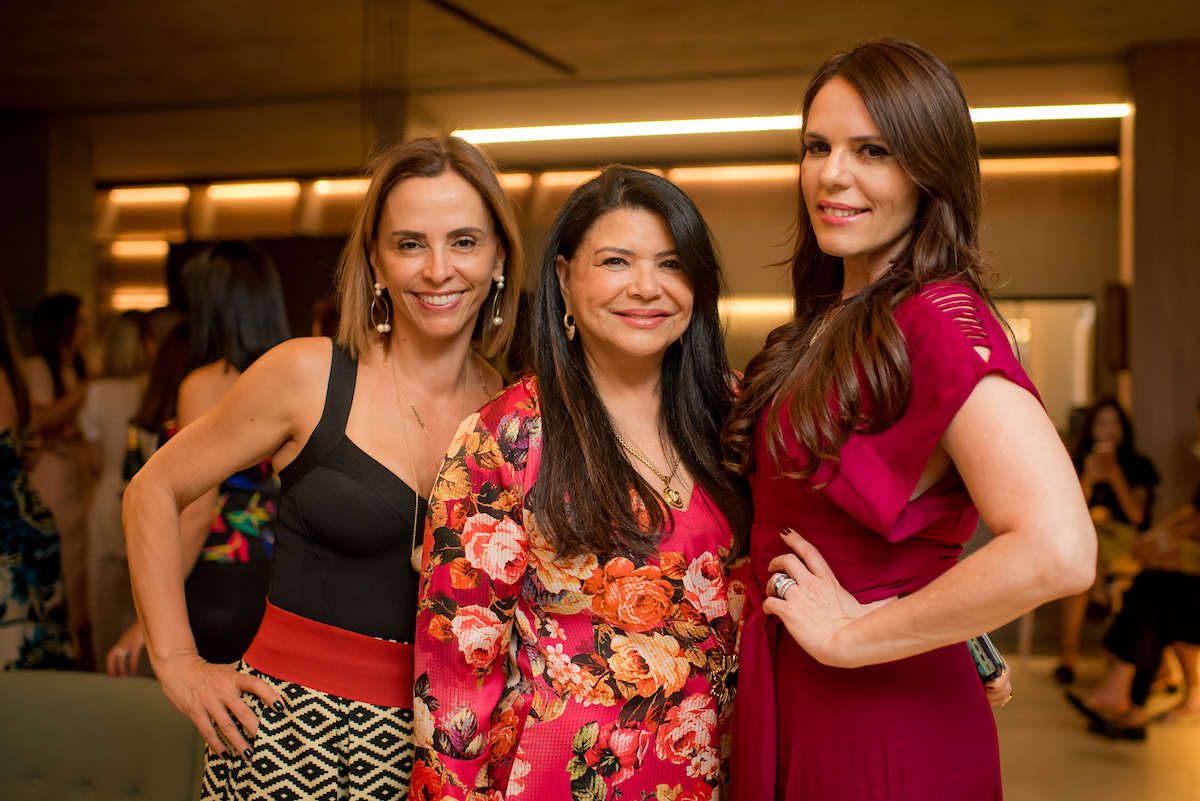 Denise Zuba, Nevinha Costa e Carla De Carli