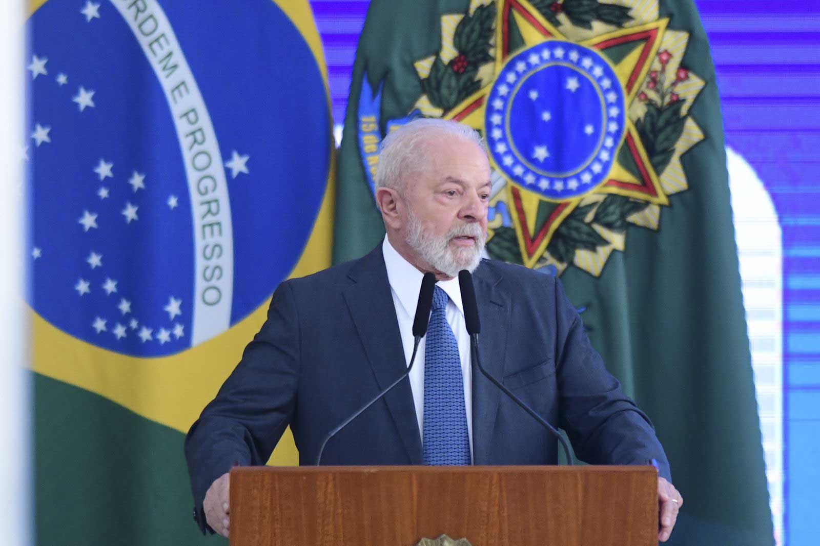 Após eleito, Lula deixou de visitar MG, SC e outros seis estados |  Metrópoles