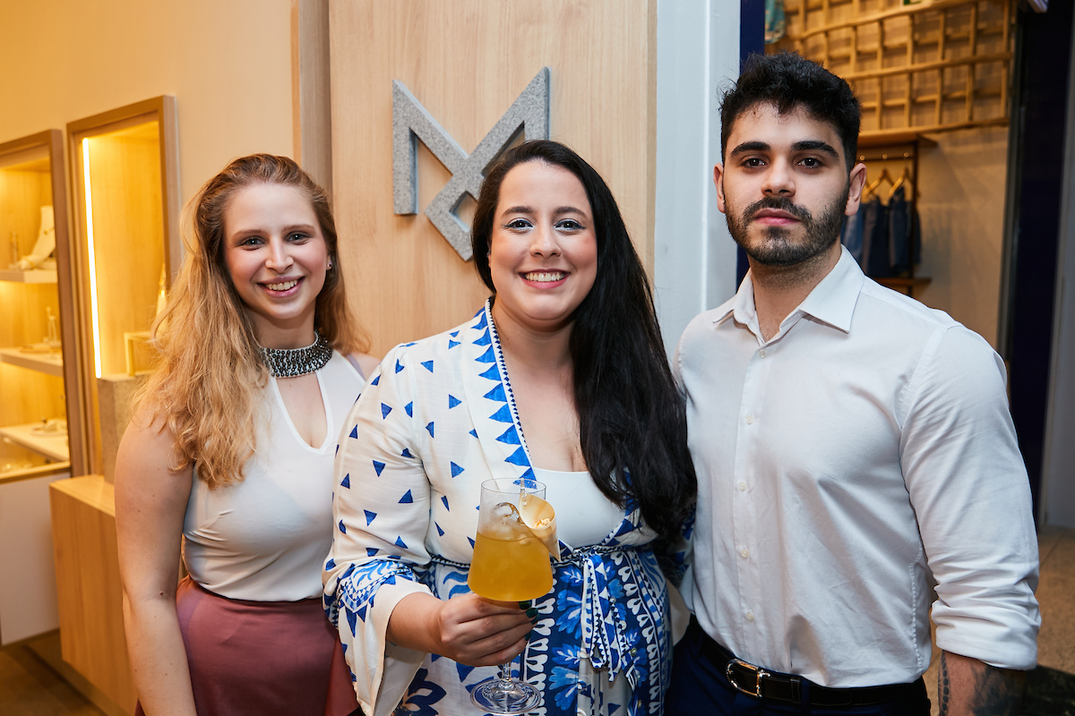 Laura Caramelli, Giulia Beltrano e Marcos José