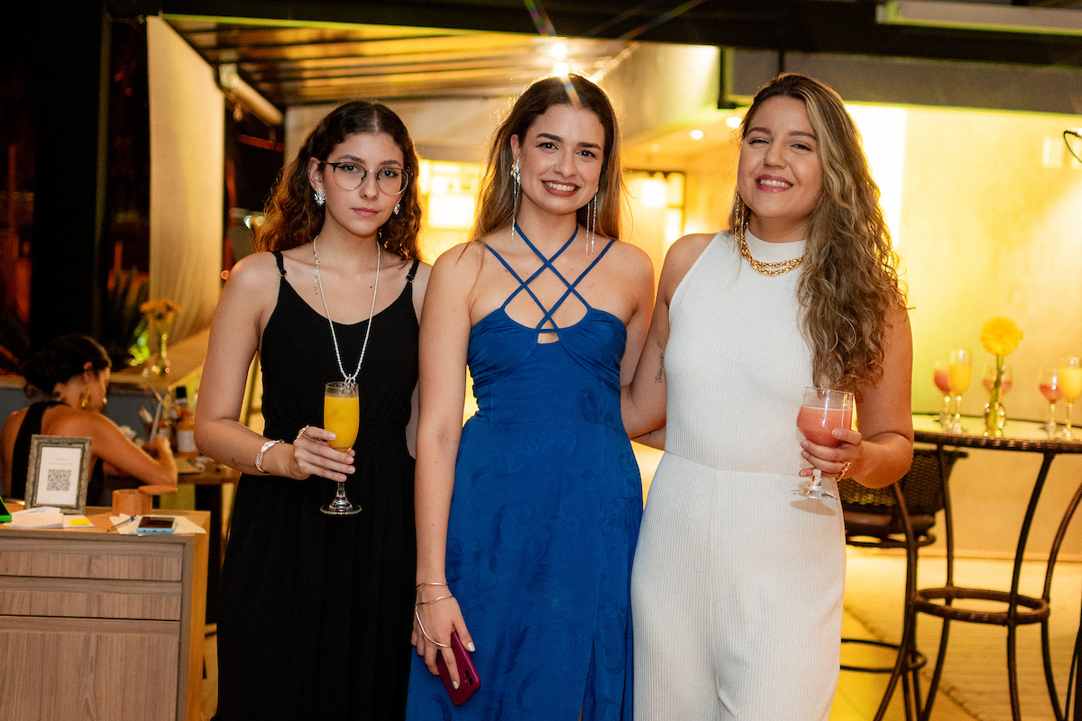 Lavinia Alvim, Mayara Ananias e Mariana Toni