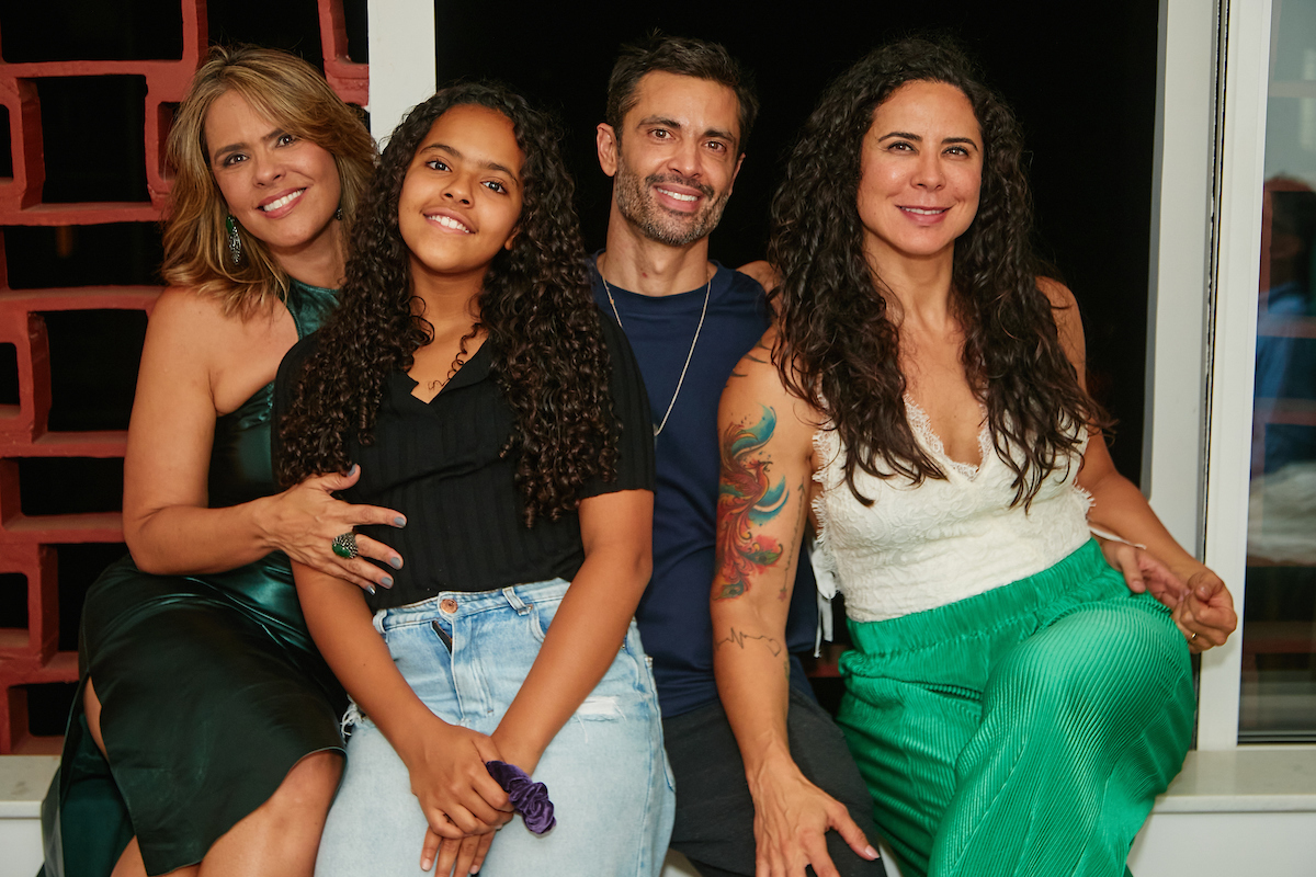 Samuel com as irmãs Jamile Lamas e Thaís Magalhães e a sobrinha Valentina Lamas Bomfim