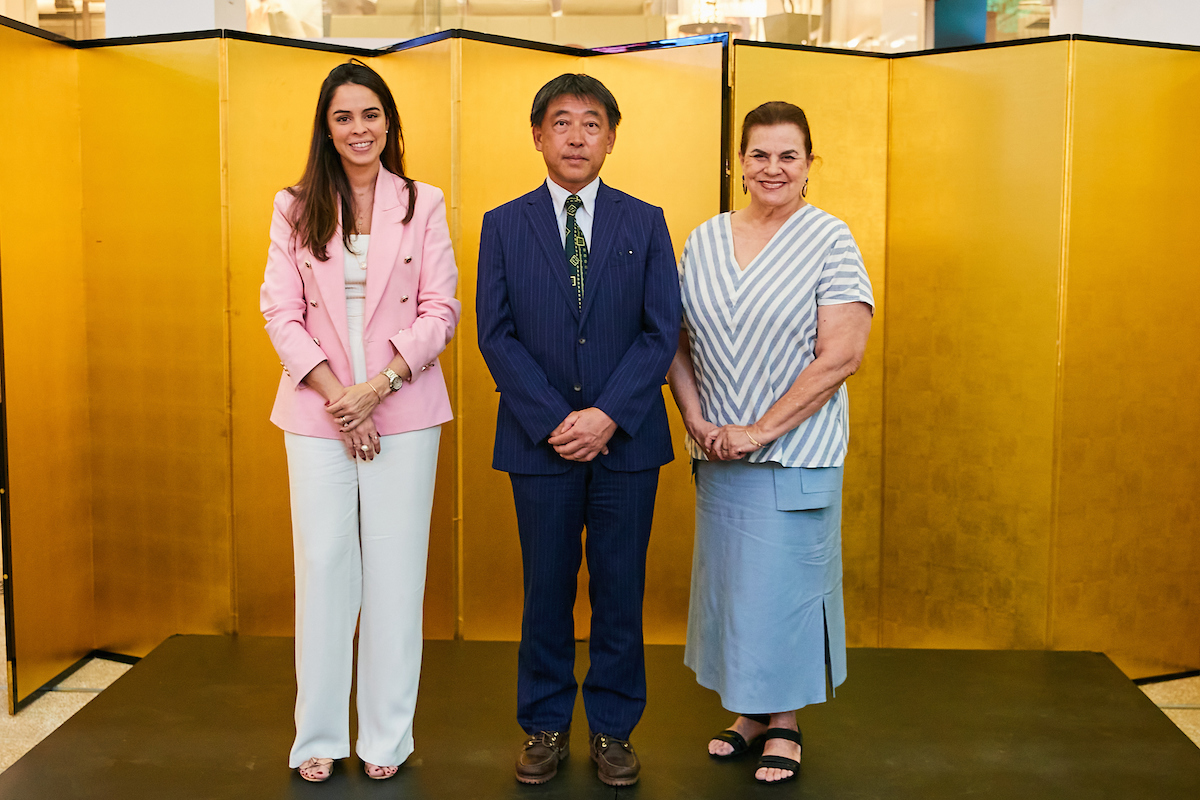 Carol Valença, o Ministro da embaixada do Japão Shuichiti Takano e Zilá da Costa Raymundo