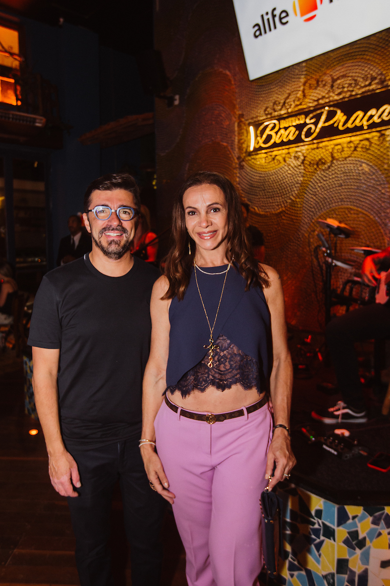 Celso Junior e Paula Santana