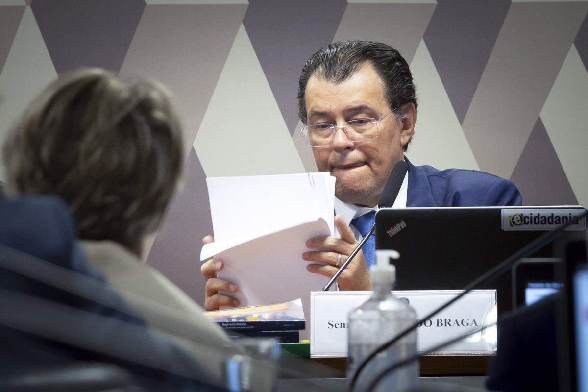 Ameaçada, MP do setor elétrico começa a ser analisada no Congresso