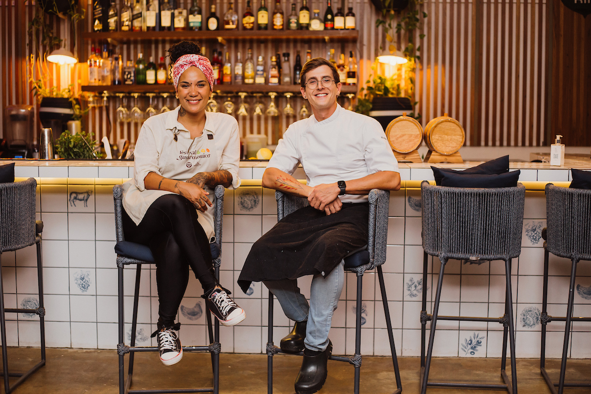 Júlia Almeida e André Rochadel