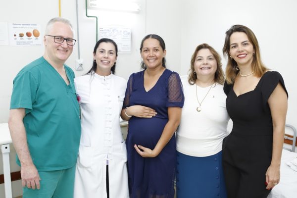 Alta de paciente após cirurgia intrauterina