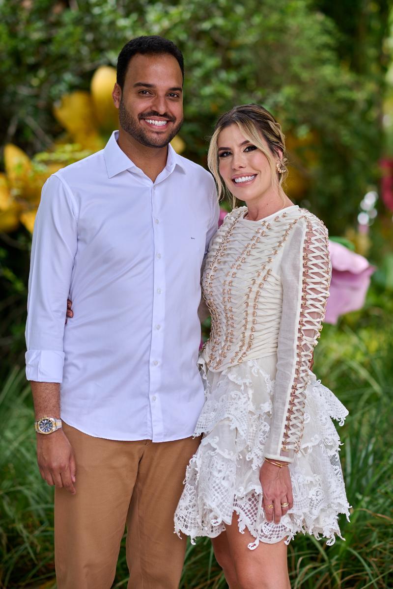 Diogo Vieira e Júlia Mendonça