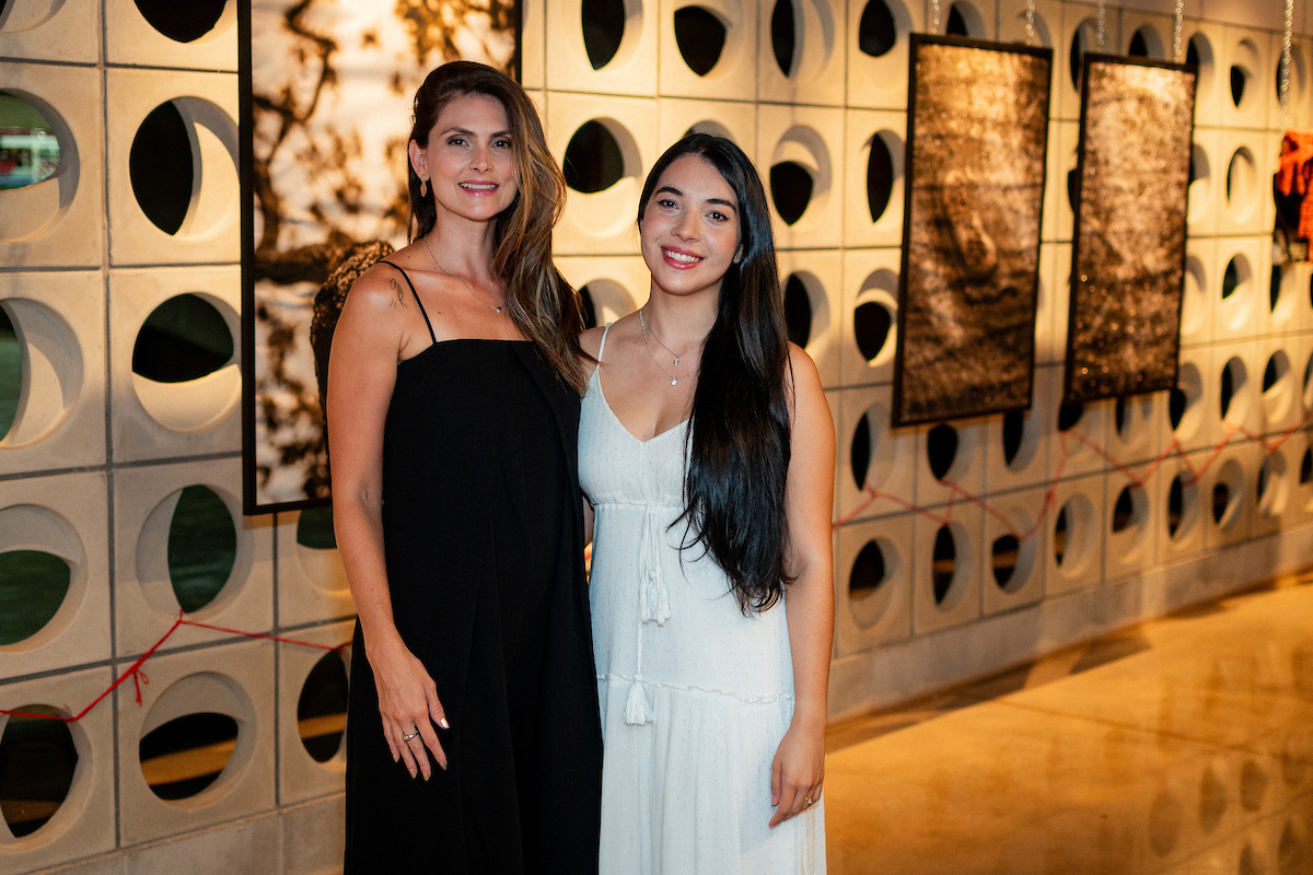 Vanessa Valadares e Gabriela Izidoro