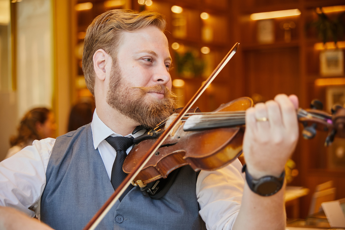 Violinista Bruno Arsky