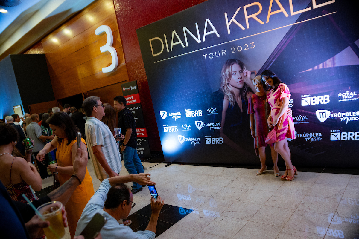 Diana Krall é ovacionada em show memorável do Metrópoles Music