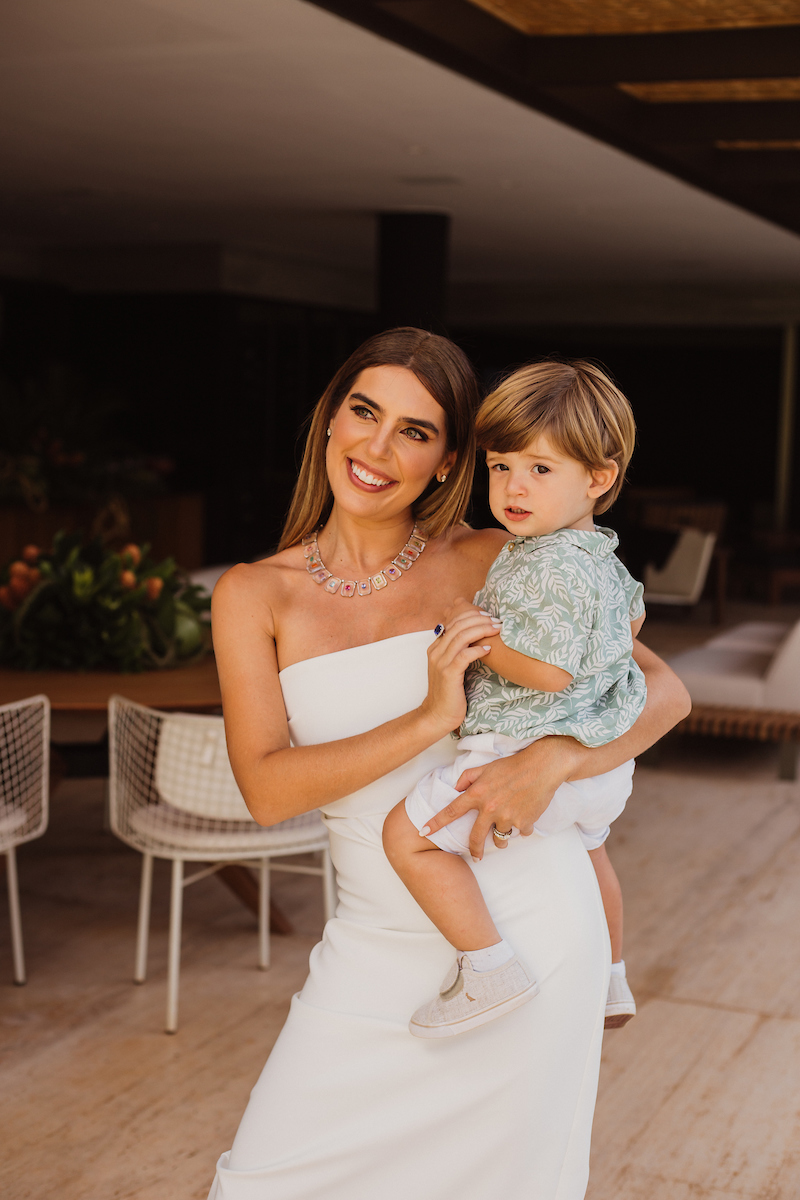 Valéria Bittar com o filho caçula, Gustavo