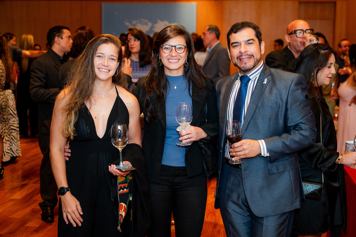 Cristiane Mendes, Samara Pinto e Mário Palma