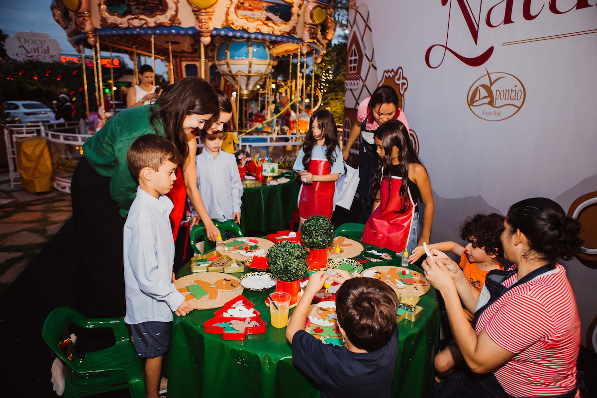 O lançamento contou com brincadeiras para as crianças