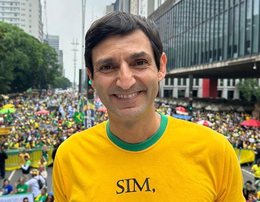 Deputado quer proibir paralisação de estudantes em universidades de SP