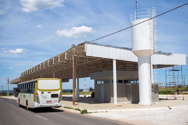 Imagem colorida - Obras GDF no Sol Nascente e Pôr do Sol - Metrópoles