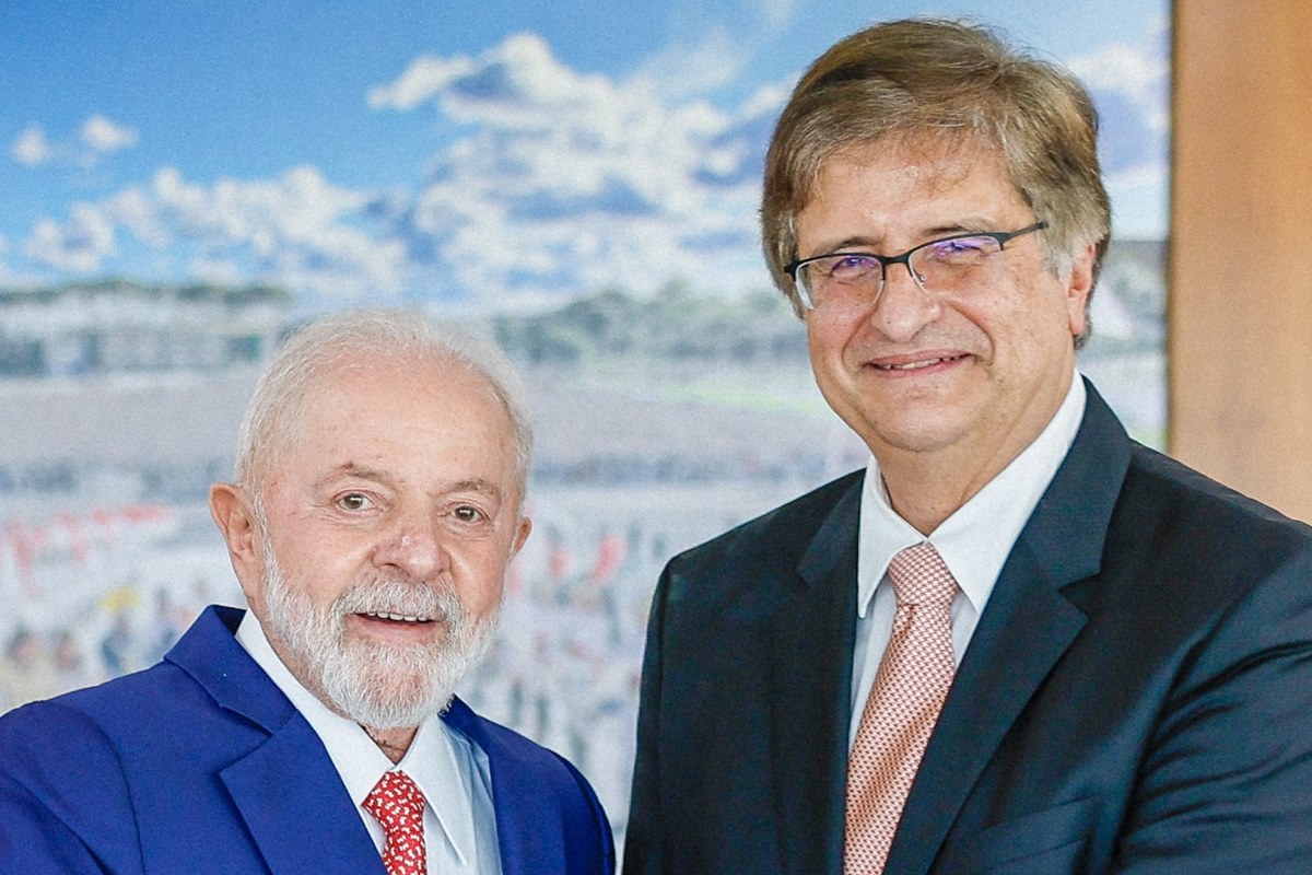 Lula liga para Gonet