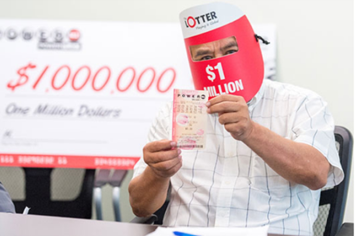 Imagem colorida - Jogador de El Salvador ganha $1 milhão na Powerball - Metrópoles