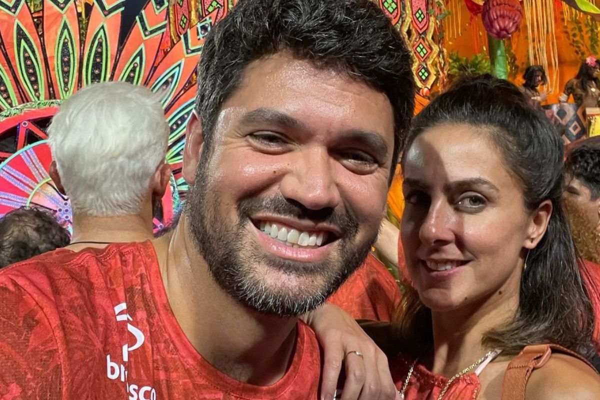 Foto colorida de Marcelo Courrege e Carol Barcellos - Metrópoles