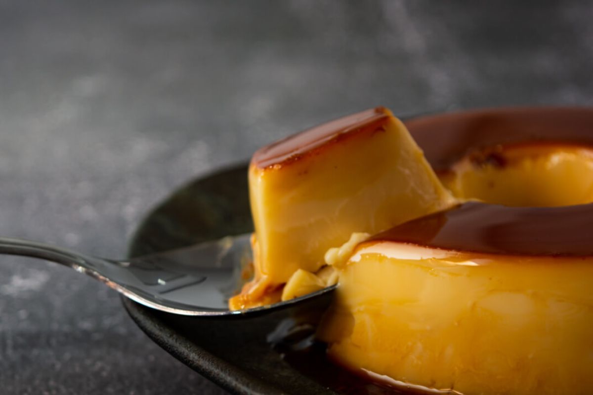 Receita fácil de pudim de flocão de milho sem leite condensado